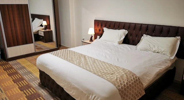 Апартаменты с 3 комнатами Skylight apartments
