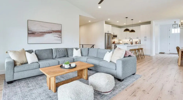 New Home w/ Amazing Views in Eden < 6 Mi to Ski!, Book Hotel Eden Powder Mountain