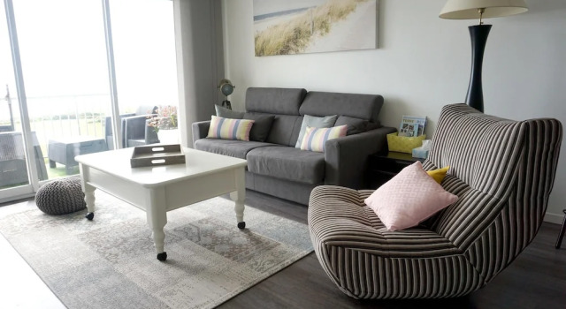 Apartment with One Bedroom in Guidel, with Wonderful Sea View, Shared Pool, Furnished Balcony - 100 M From the Beach, Rezerwuj Apartament Guidel-Plages 