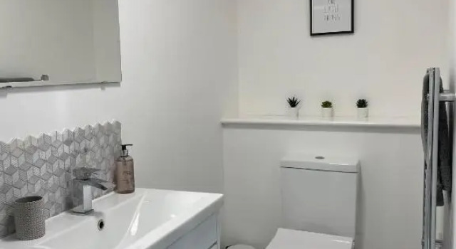 Central, Cosy & Modern Apartment, Varaa Huoneisto Asunnot kohteessa Merseyside, Huoneisto
