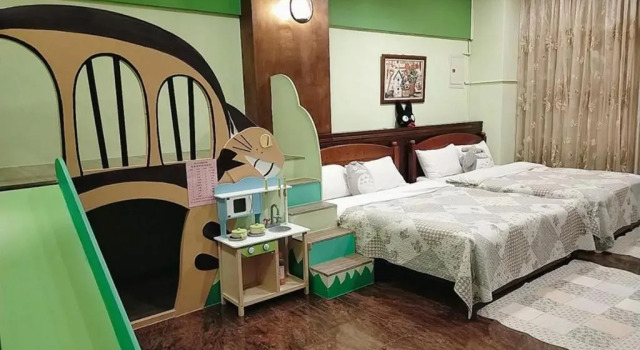 Четырёхместный номер Superior Zhongshan 330 Guest House