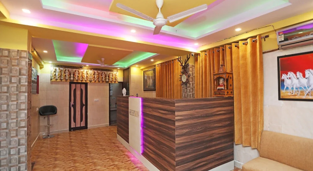 OYO 22663 Qlark Rooms & Lawn