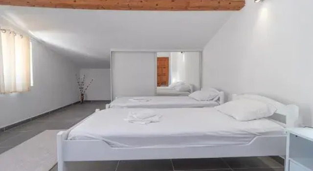 Апартаменты Family Retreat Bozovic