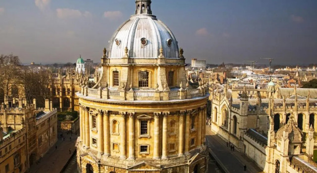 Апартаменты Deluxe An ENTIRE 2beds, 2bathrooms, free Wifi, Free Parking, Oxford