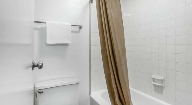 Четырёхместный номер Standard Motel 6-Framingham, MA - Boston West