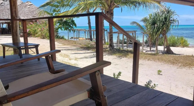 Номер Deluxe Jaribu Beach Hotel