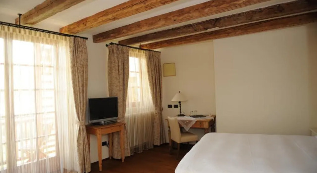 Трёхместный номер Deluxe Hotel Relais Vecchio Maso