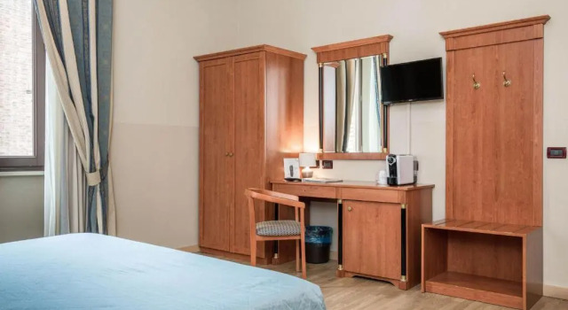 Трёхместный номер Hotel Impero