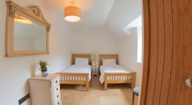Двухместный номер Standard с видом на сад Rowan House Bed breakfast Main house & self contained self catering apartment