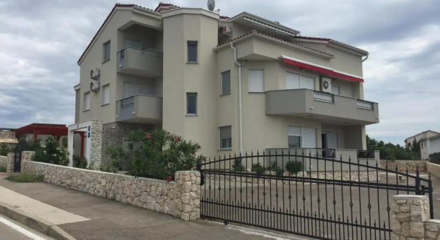 Apartment Karlo, Забронировать Апартаменты/квартира Апартаменты Новалья, Апартаменты/квартира