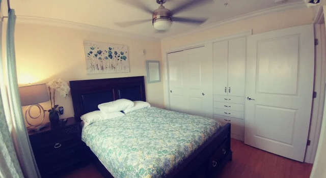 Апартаменты Luxury Ocean Front Surf Condominium