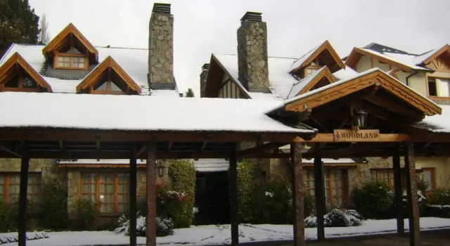 Cabañas Woodland, Забронировать Дом для отпуска Виллы Сан-Мартин-де-лос-Андес, рядом с Горнолыжный курорт San Martin de Los Andes, Вилла