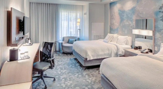 Standard Doppel Zimmer Courtyard by Marriott Appleton Riverfront