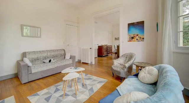 IMMOGROOM - Villa in the city center with terrace- garden, Забронировать Вилла La Californie Pezou Канны