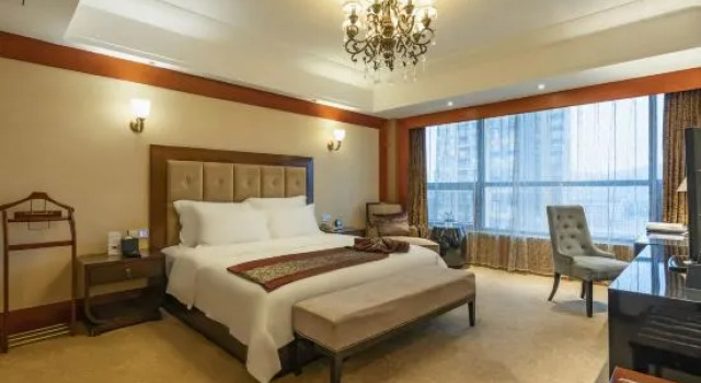 Люкс с видом на сад Ramada Plaza Chongqing North