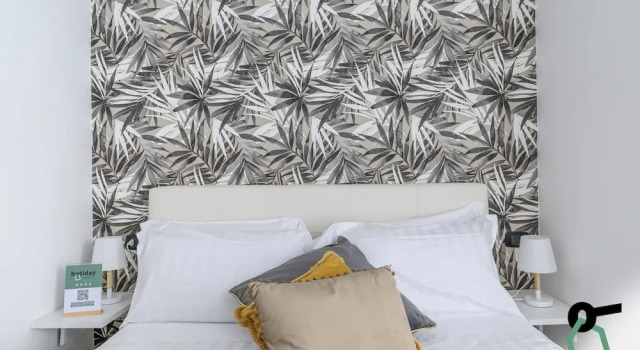 Трёхместный номер Standard HOTIDAY Room Collection - Napoli Duomo
