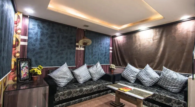 Hotel Avinash Residency, Забронировать Отель Отели штата Махараштры с завтраком, Завтраки