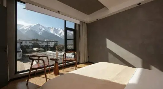 Семейный люкс с 2 комнатами с красивым видом из окна Dali Ancient City I-I Le-Ji Homestay