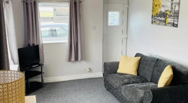 The Garden Room Five Minutes From Filey, Varaa Huoneisto Asunnot kohteessa Merseyside, Huoneisto