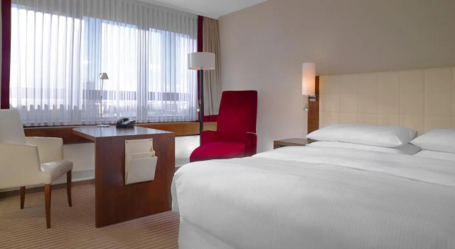 Номер Superior Sheraton Munchen Westpark Hotel