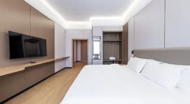 Suite Xiling Snow Mountain Maple Leaf Hotel