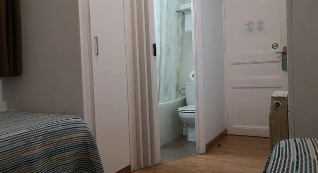 Двухместный номер Economy Hostal Lesseps