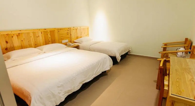 Номер Standard Semerah Garden Hotel