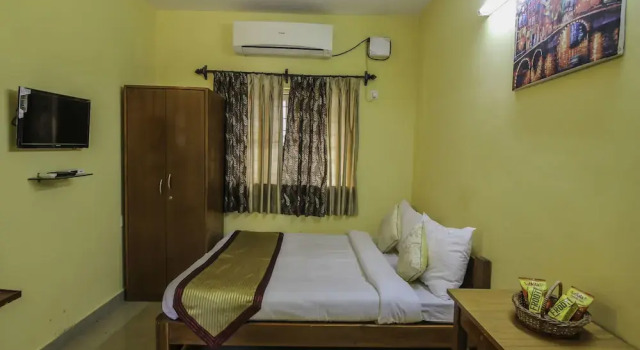 OYO 10762 Home Cozy Studio Colva, Забронировать Отель Колва Южное Гоа