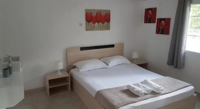 Kalithea family house with 3 bedrooms, Rezervovat Hotel Hotely v Kallithea s parkováním, Parkování