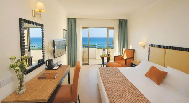 Номер Standard с балконом Elias Beach Hotel