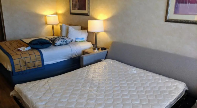 Двухместный номер Standard Days Inn by Wyndham Bullhead City