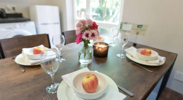 Апартаменты The Linden Grove Apartments