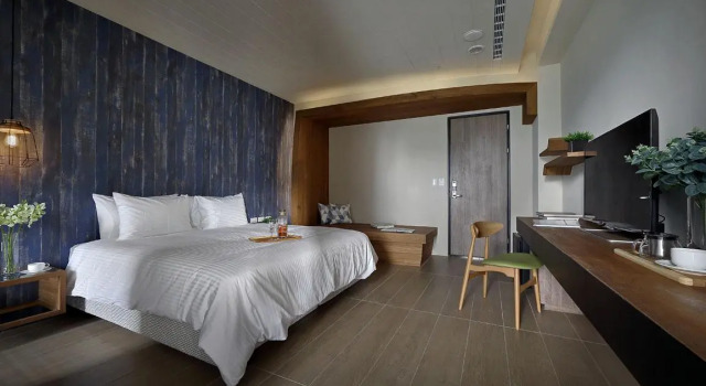 Двухместный номер Deluxe с балконом Sun Moon Lake Blue Sky Bay B&B