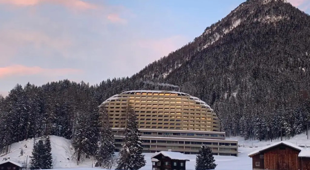 Апартаменты Alpen panorama luxury apartment with exclusive access to 5 star hotel facilities
