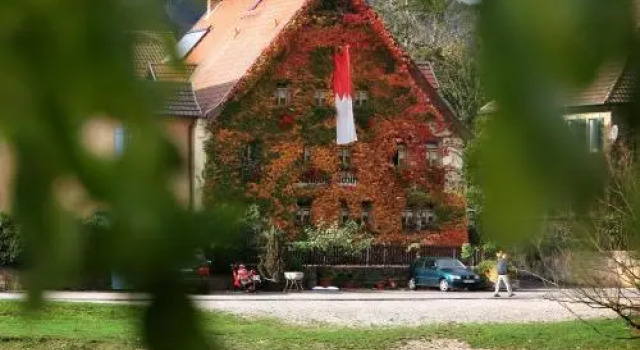 Hotel-Gasthof-Schiff, Забронировать Отель Отели Нижней Франкония 3 звезды, 3*