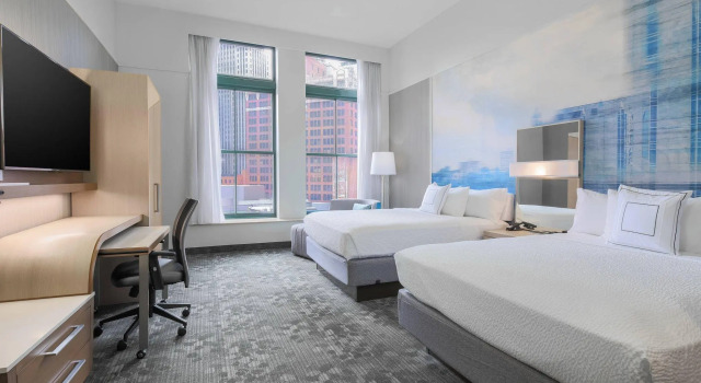 Четырёхместный номер Standard с видом на город Courtyard by Marriott Pittsburgh Downtown