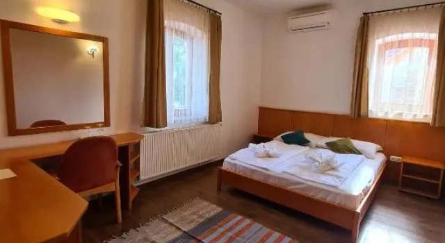 Двухместный номер Standard István Hotel&Étterem