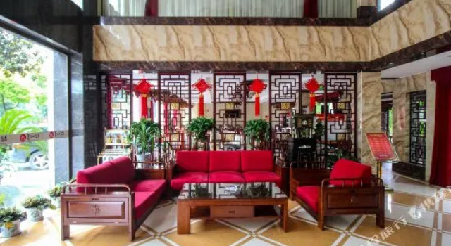 Beautiful Country Hotel Jingzhou, Prenota Hotel Hotel a Hubei con parcheggio, Parcheggio