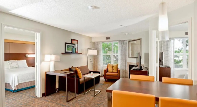 Residence Inn by Marriott Los Angeles LAX El Segundo, Забронировать Отель Отели Венис-Бич с бассейном, Бассейн