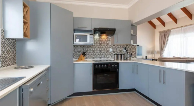 Коттедж Sedgefield - Quick WALK to Beach. REDUCED Winter Rates - Sleeps 6 Guests