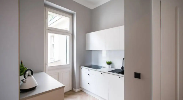 Апартаменты Deluxe с балконом Homewell Boutique Apartments
