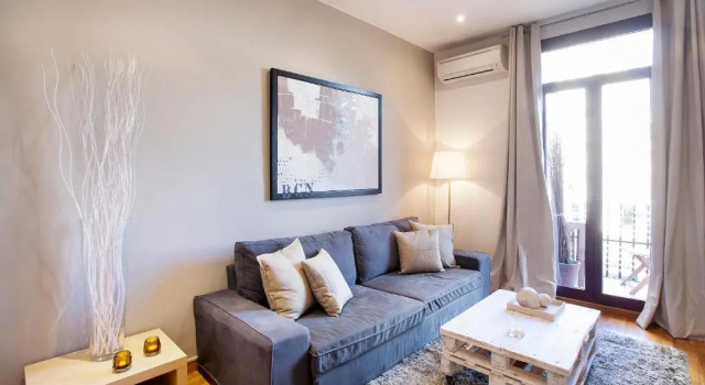 Apartments Barcelona & Home Deco Viladomat, Забронировать Апартаменты/квартира Эшампле Барселона, рядом с Парк скульптур