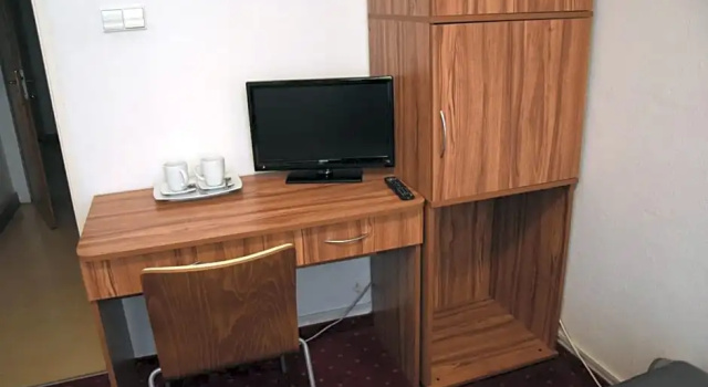 Centrum Konferencyjne IBIB PAN, Buchen Sie Hotel Ochota Warschau