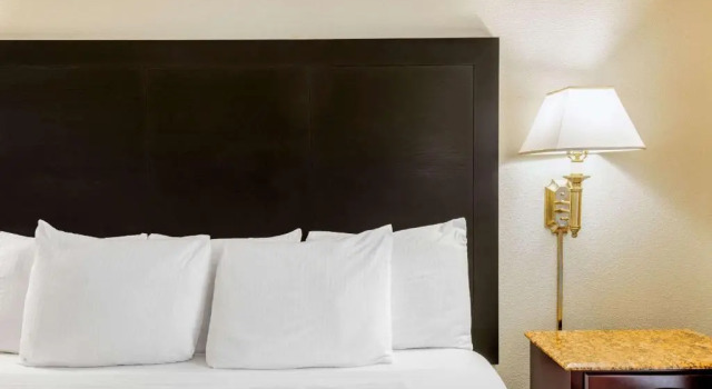 Двухместный номер Deluxe La Quinta by Wyndham Mt. Laurel - Philadelphia