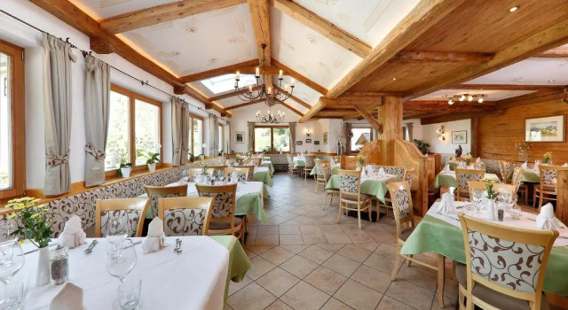 Номер Standard Hotel Hubertusstube