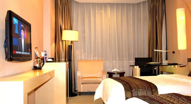 Youfeng Lakeview Hotel, Rezerwuj Hotel Hotele 4-gwiazdkowe w Siming, 4*