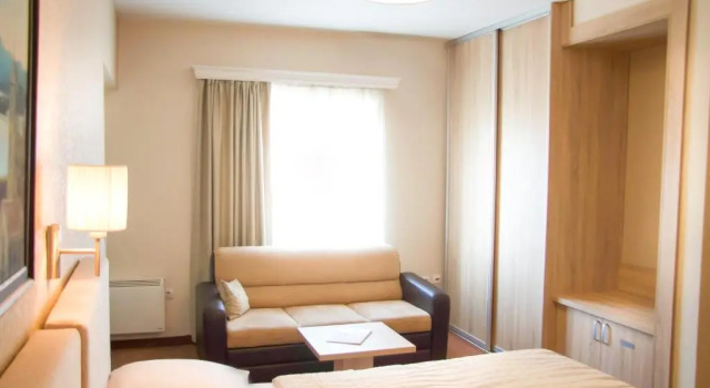 Трёхместный номер Standard Philia Hotel