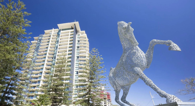 Апартаменты с 2 комнатами Mantra Broadbeach on the Park
