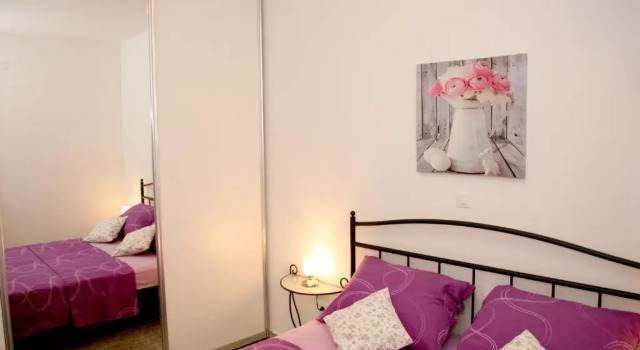 Apartments Bašić, Prenota Appartamento Splitska 