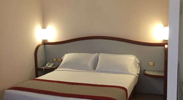 Двухместный номер Deluxe с балконом и с видом на город Hotel Verdi